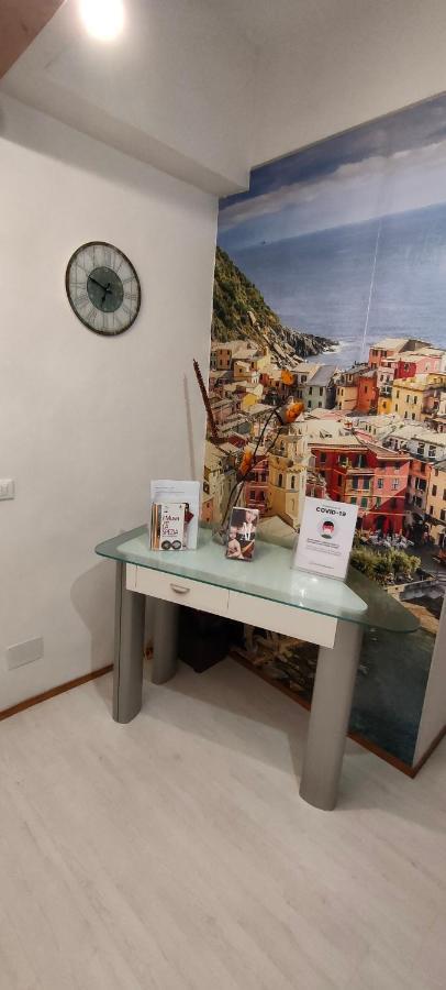La Tana Della Volpe Hotel La Spezia Luaran gambar
